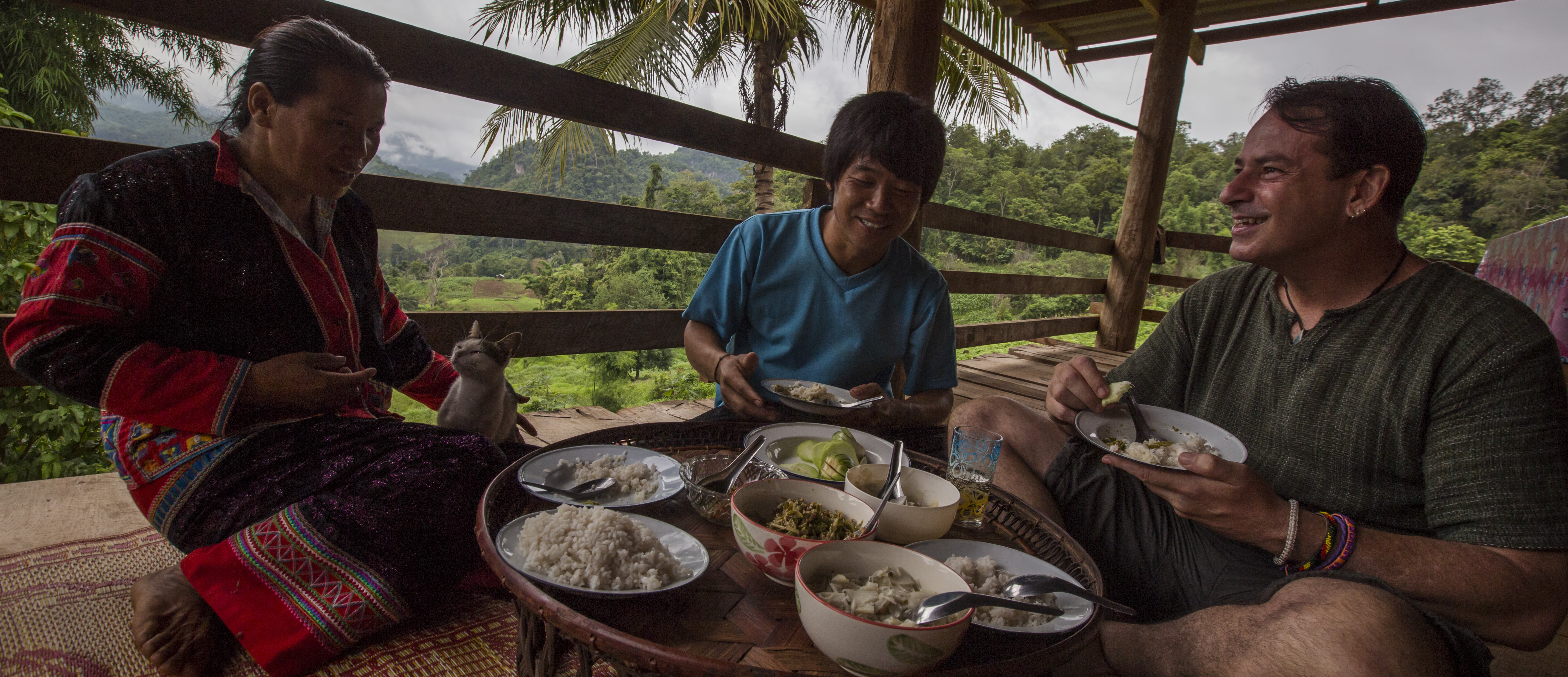 Thailand Chiang Mai Pha Mon Village Local Lunch Traveller – 0W3A9713 Lg RGB