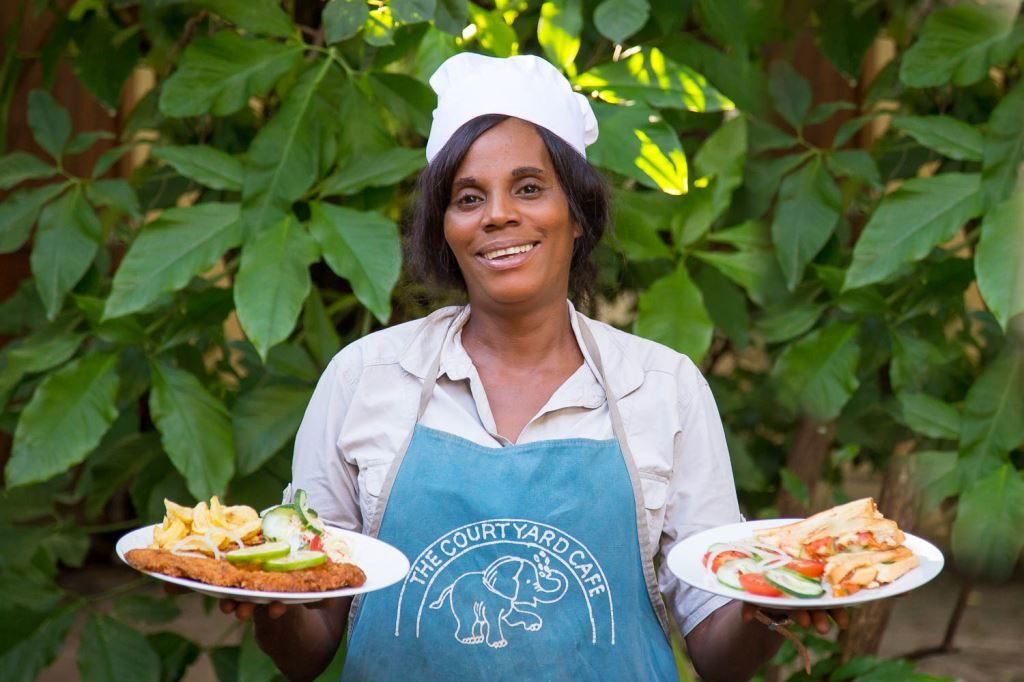 Meals Female entrepreneur Dorica shows off her delicious meals