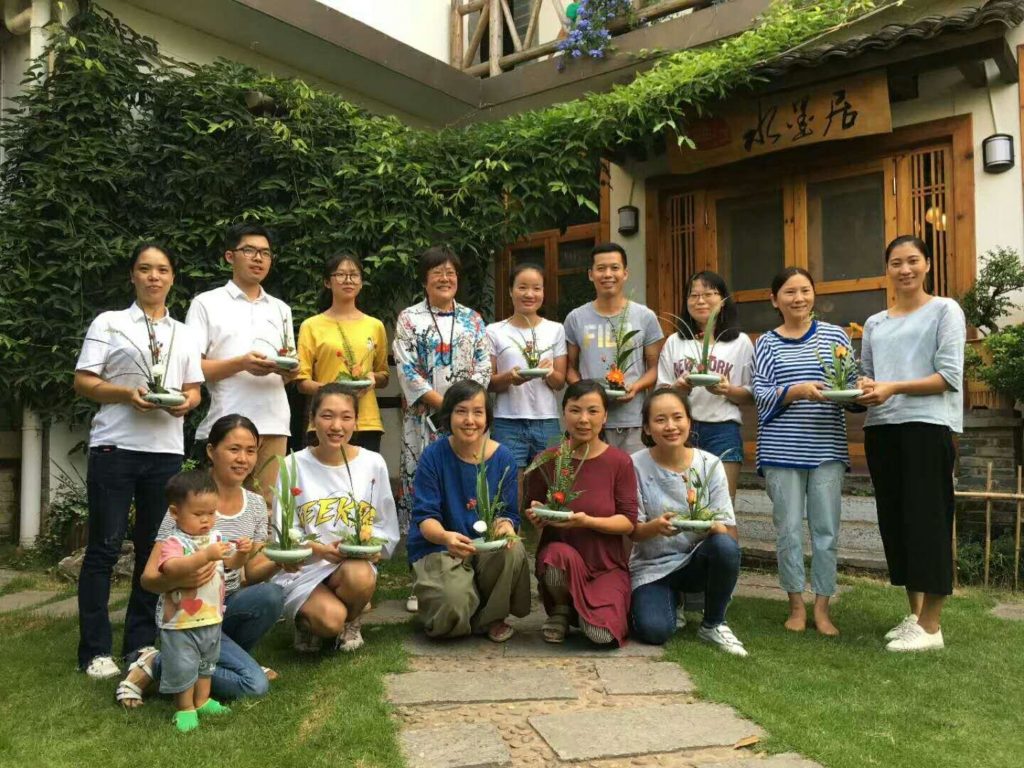 Flower arrangement training, December 2019