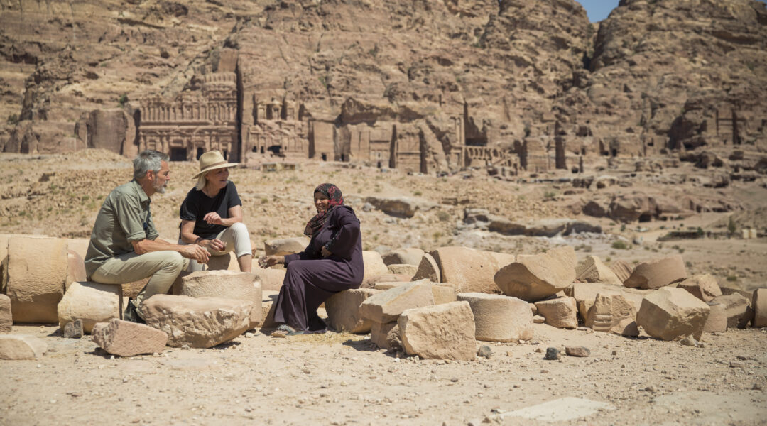 Jordan+Petra+Vista+Tea+Break+Travellers+Local+Woman+Connection Jordan+Petra+Vista+Tea+Break+Travellers+Local+Woman+Connection